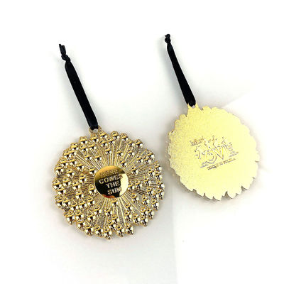 comprare Ornamento d'evento personalizzato in oro brillante dei Beatles Decorazioni a sabbiatura con scatola artigianale di velluto fabbricazione online