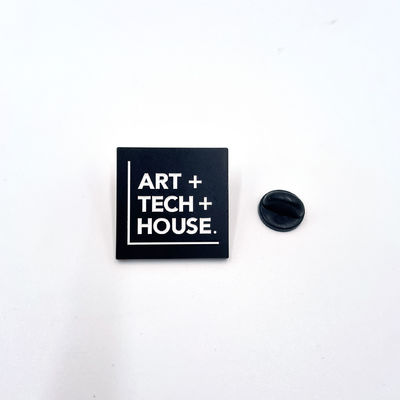 comprare Artechouse Enamel Pin celebra la fusione di arte e tecnologia fabbricazione online